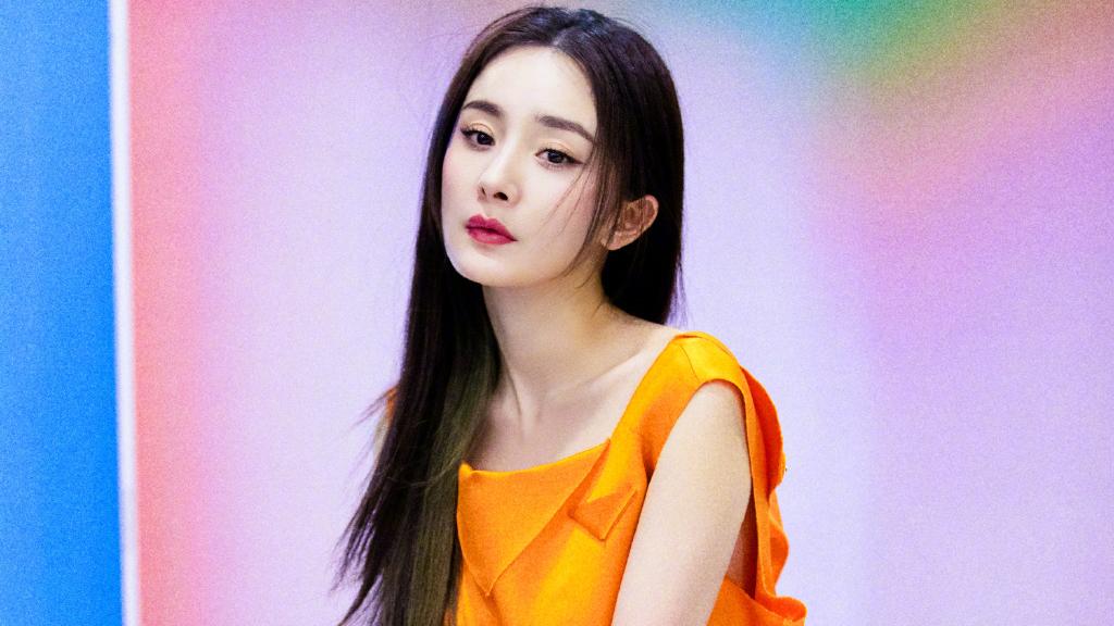 杨幂|杨幂也太会穿了吧！把美演绎得淋漓尽致，尽显温柔可爱