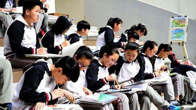 短裤|孩子高中没考上该如何选择，是职高还是打工？