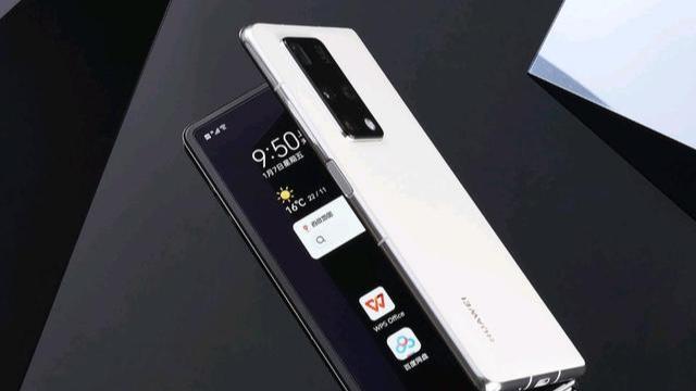 折叠屏|余承东首摔亲测，Mate Xs2坚韧超越以往，华为一众产品齐降价迎接
