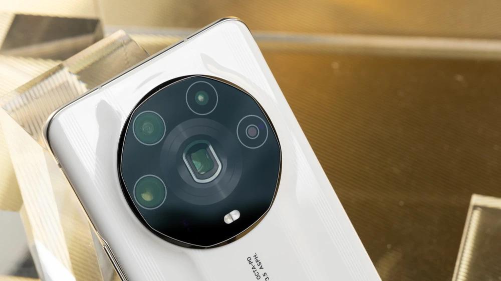 ios16|iOS16依旧“挤牙膏”升级？想要新颖的体验，我推荐这三款旗舰