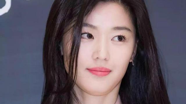韩剧 韩剧也不流行“一字眉”了？当韩国女明星画上毛流标准眉，真好看