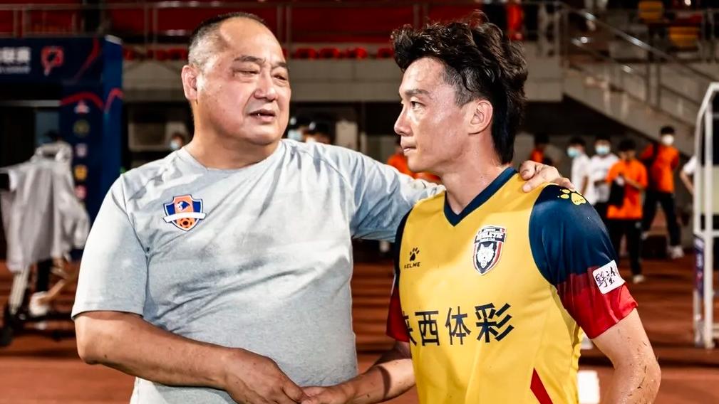热身赛|不比外援前锋逊色！32岁土炮热身赛再进球，他能发挥更重要作用！