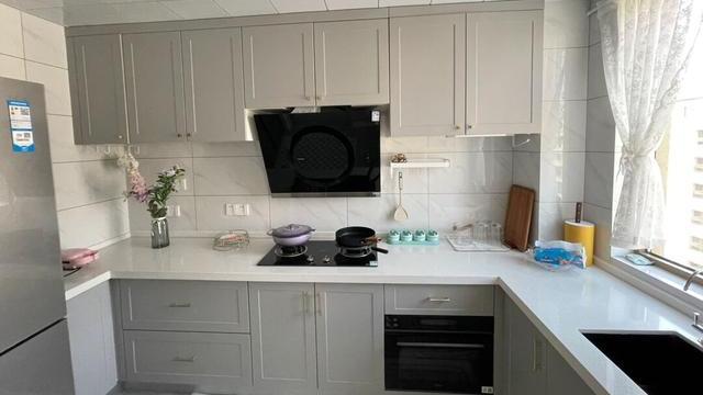 看她家刚乔迁入住的新房，效果很漂亮，以后装修了很值得参考！