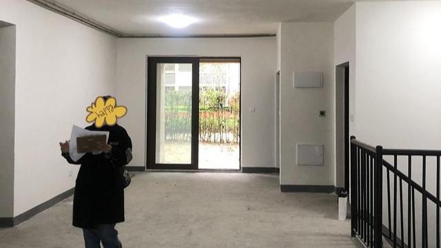 买一楼带地下室，现浇一层多80㎡，6个满分设计体验到别墅的快乐