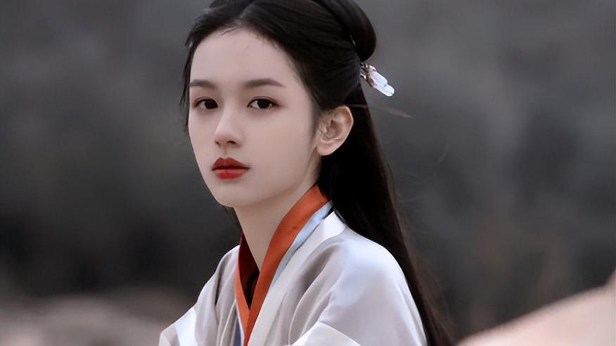 张婧仪|周也张婧仪同框合照，你能分清她俩吗？网友直呼太像了！