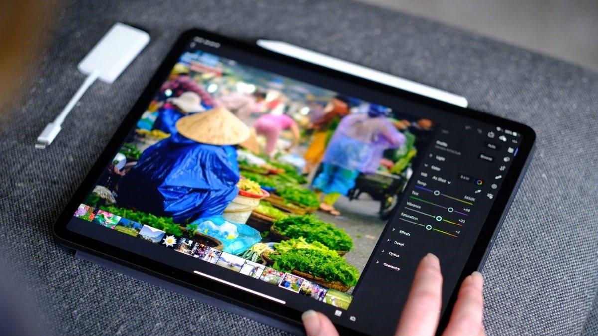 四川长虹|不要再吹韩国了，中国显示屏技术大突破，迈向了世界前列