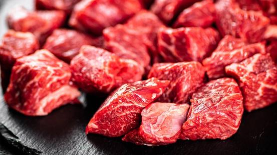 豆花|煮牛肉时，讲究“3放2不放”，香料用对了，牛肉入味无膻味