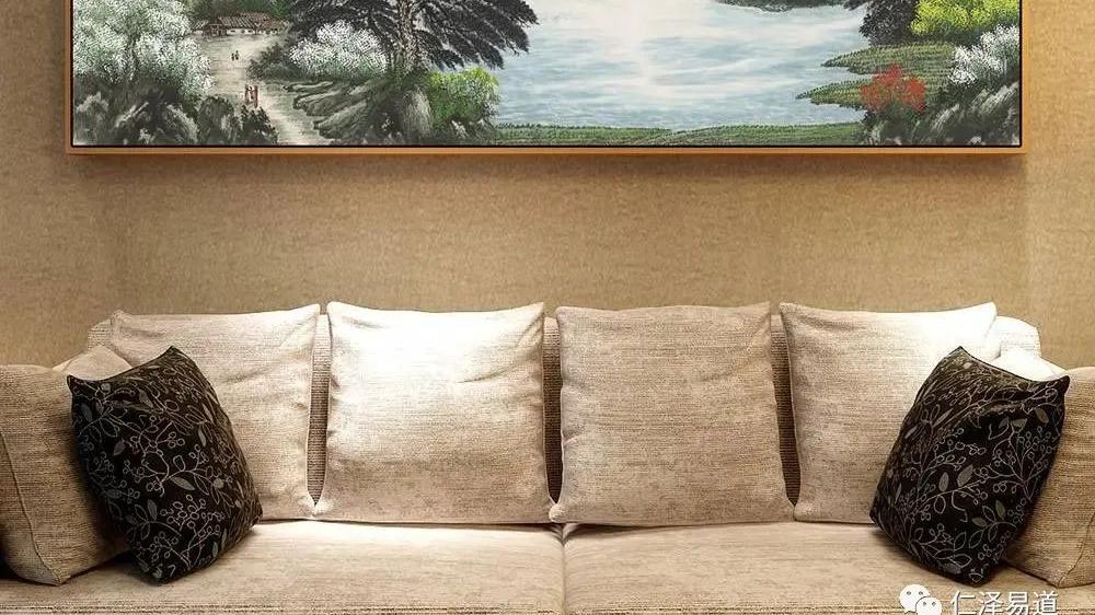 山水画挂在家里哪面墙？家里挂山水画有讲究吗？