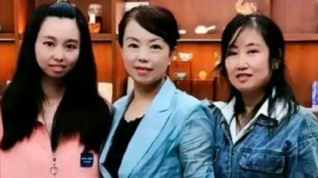 萨日娜|许敏前闺蜜爆料，许姚郭杜沆瀣一气，喊话他们别再躲了出来说清楚