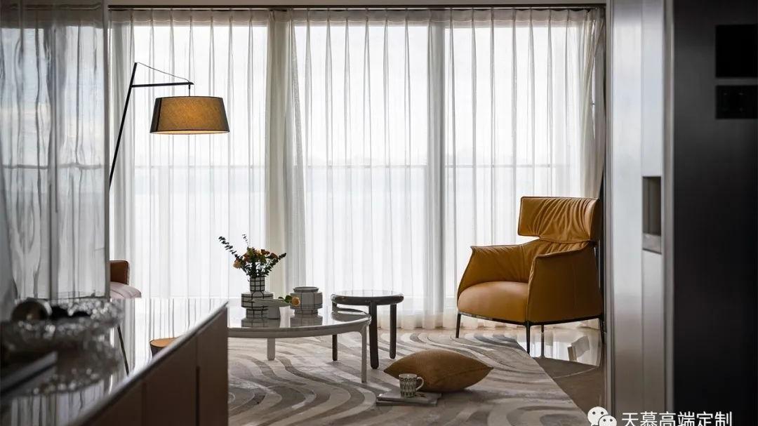 254㎡古典简约高端定制，让这个家充满艺术气息