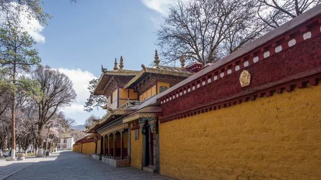 园林|西藏规模最大的人造园林，历史久古迹多颜值高，就在拉萨市