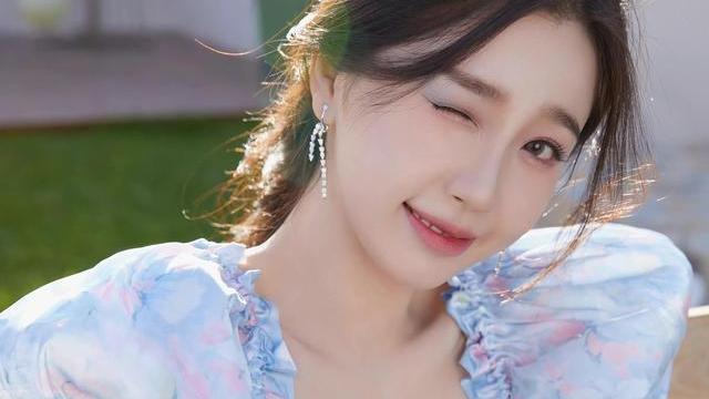 娱乐圈|“人间作精”虞书欣走性感路线，下半场，她要在娱乐圈恃靓行凶？