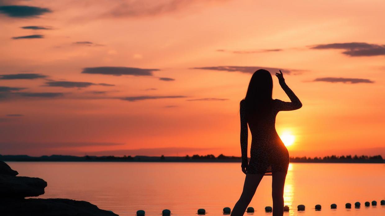 郭德纲|无需露脸不要才艺，方法分享给大家，剪辑郭德纲相声挣了436