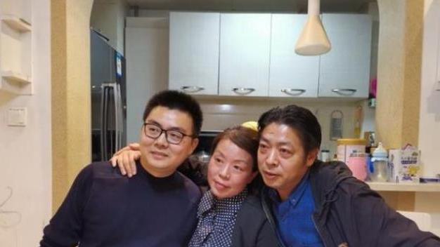 郭富城|云昊连更2条动态，称有重要事情要办，北海舅舅掉粉6W，得不偿失