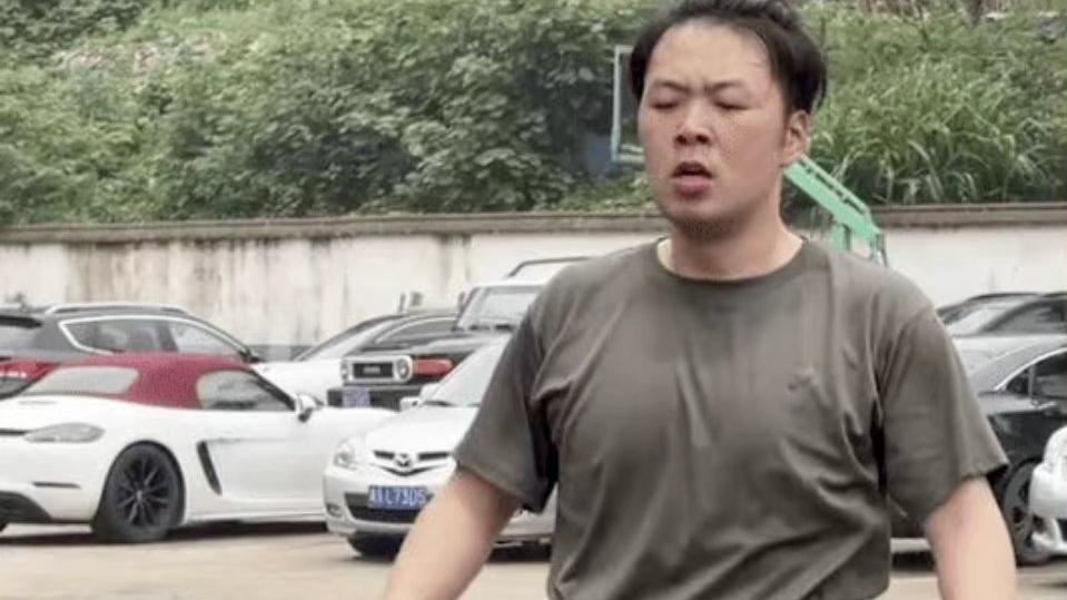 杜海涛|快本停播8个月，和沈梦辰领证4个月，杜海涛把自己瘦成一道风景！