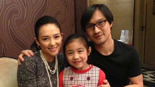 章子怡|章子怡：中国最好后妈！让人感叹：汪峰真的好福气