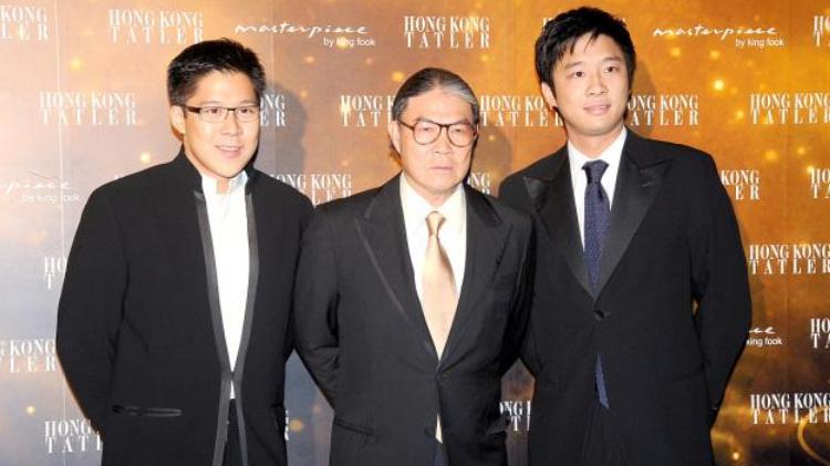 霍启刚|霍启刚忙着竞选的事情，霍启山则为朱玲玲过节，兄弟两人配合无间