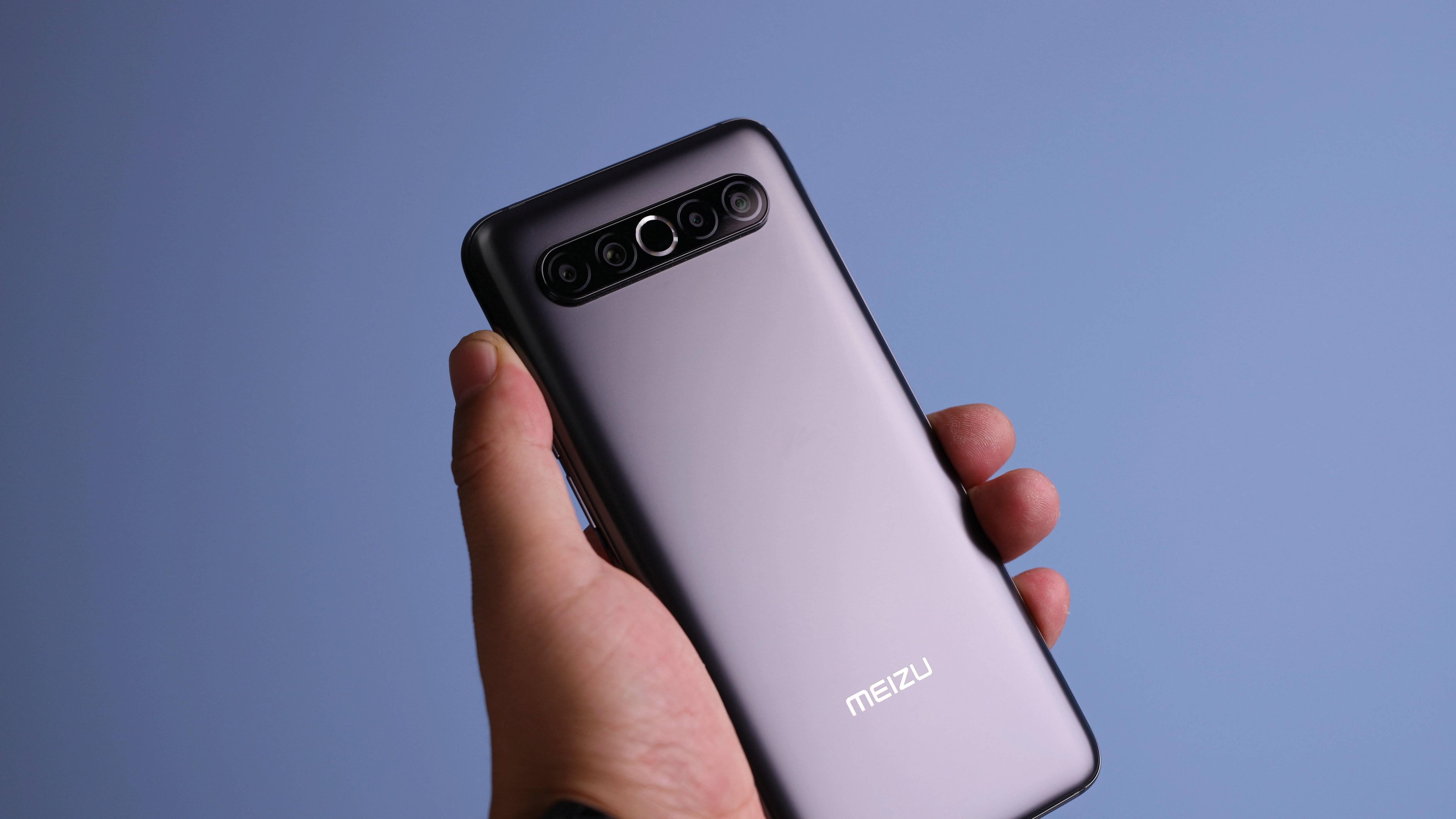 电池|2022年5款高配低价的千元手机，实用又便宜，总有一款适合你