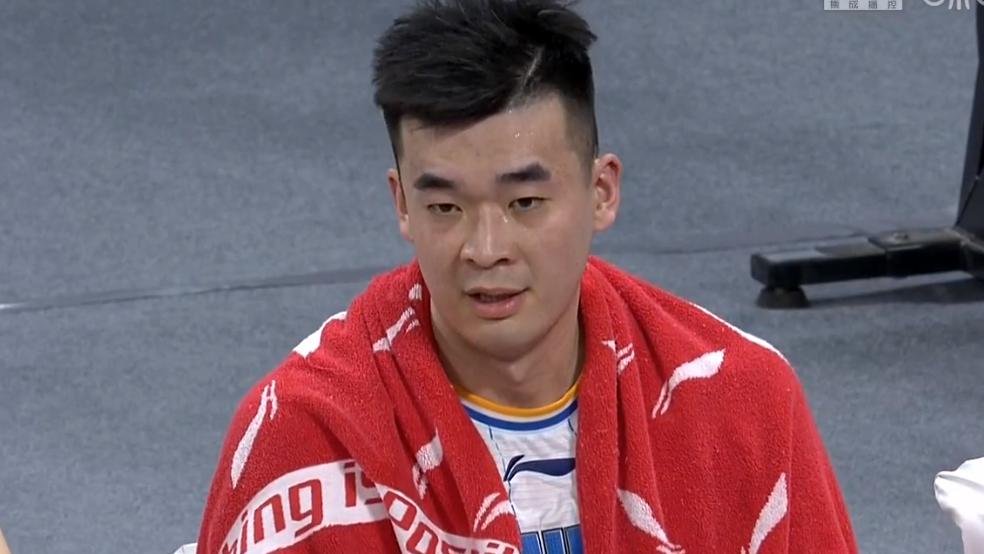 首钢集团|林书豪状态好也有错？雅尼斯已经懵逼，他让首钢三个和尚没水喝