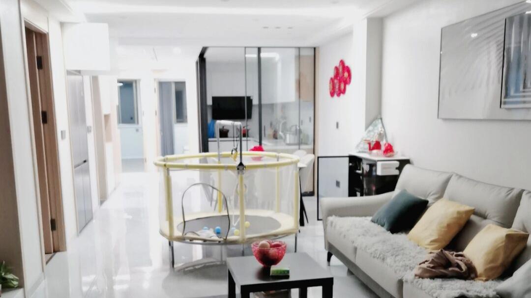 赶在春节前入住新房，开始享受幸福新生活，厨房这样设计，很机智