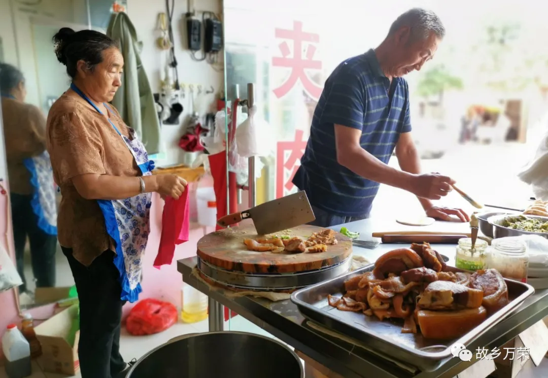 面食|热腾腾的晋南火烧，美太太！