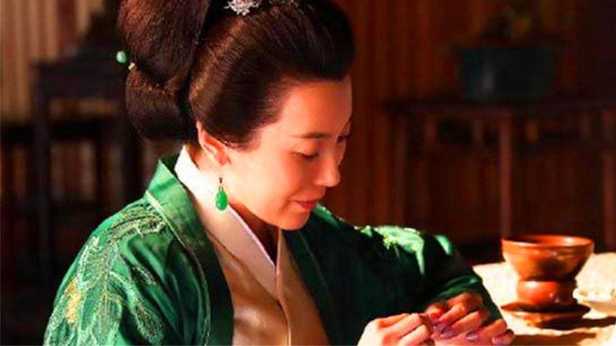 知否知否应是绿肥红瘦|《知否》康姨妈如此狠毒康姨父为什么不休了她？不是不想是不能