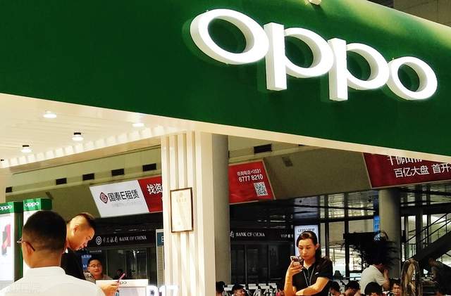 c语言|所谓高价低配，纯粹是“扯淡”，论手机，还是该买的依然会买