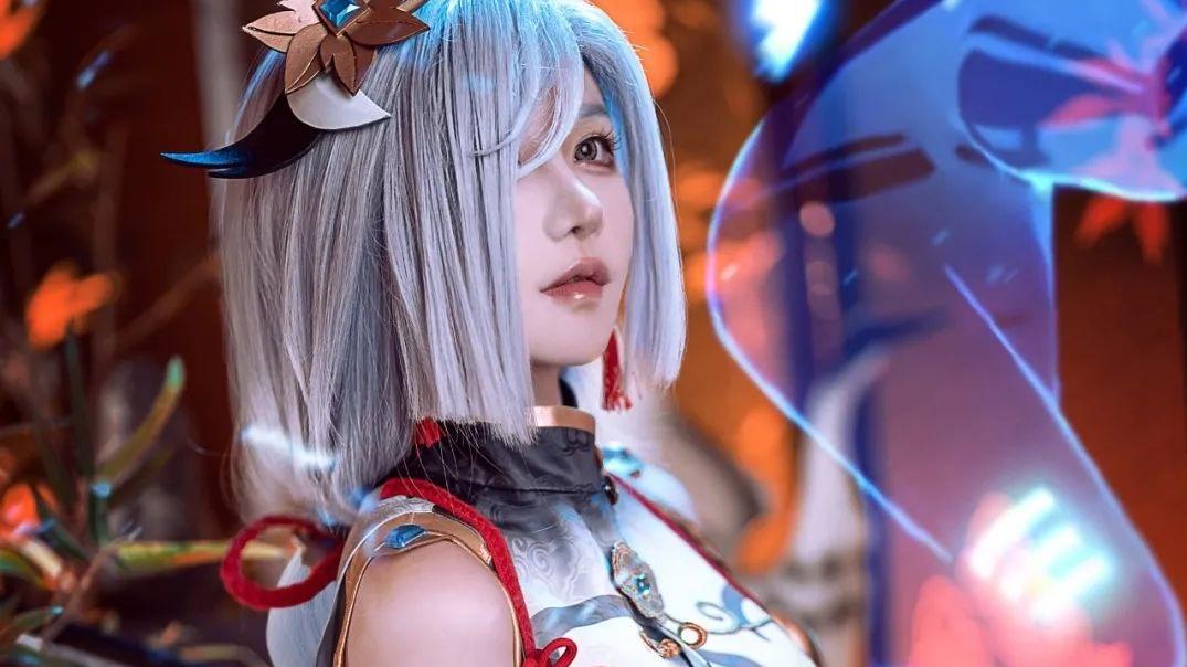 |cos：原神申鹤cos正片@露儿