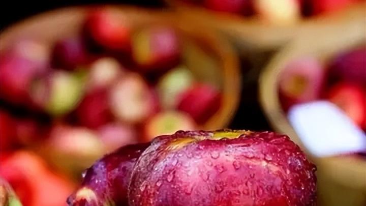 中药|肠息肉术后多吃苹果和另外两类食物，能有效地恢复健康