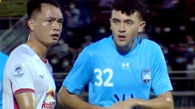 亚冠|1-1！亚冠再爆冷！越南弱旅逼平澳超5冠王，深陷死亡之组拒绝陪跑