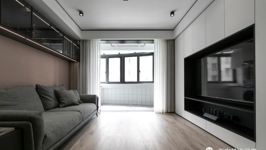 115㎡两室刚需，黑白配冷色质感家