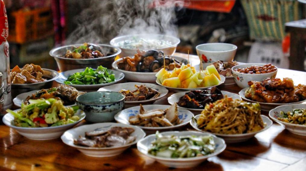 姐姐|大年初二回娘家，原来饭桌上的硬菜都留在这一天了，太出彩了