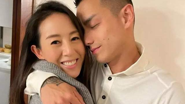 窈窕淑女|恭喜！39岁梁靖琪成功诞下二胎儿子，躺在妈妈怀里又萌又可爱