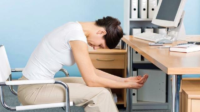 疾病|尿是肾脏的晴雨表，4个变化要注意，养成3个习惯，护好膀胱护好肾