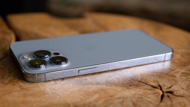 机器学习|两大电商平台618攻略大揭秘，这几款爆款手机趁过节入手不香么？