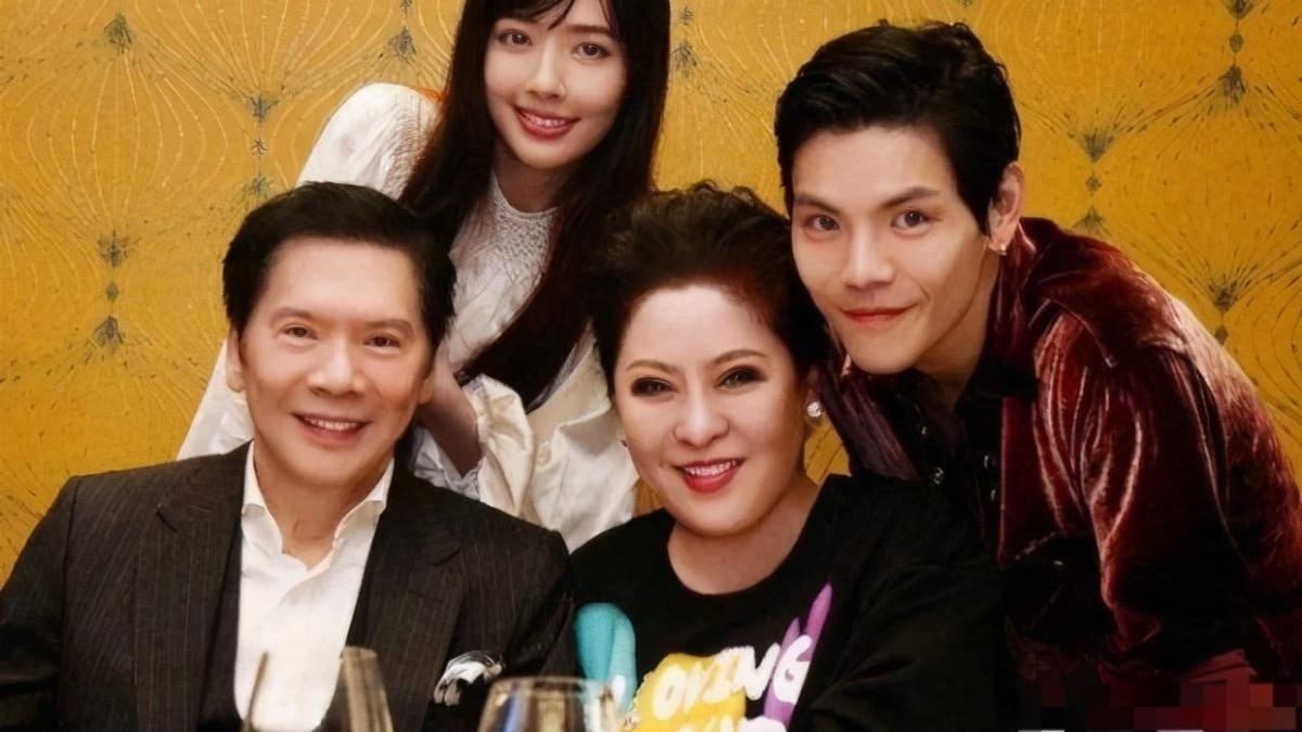 向佐|向佐被曝出轨，多张现场照片被公开，向太否认给出“乱讲”两个字