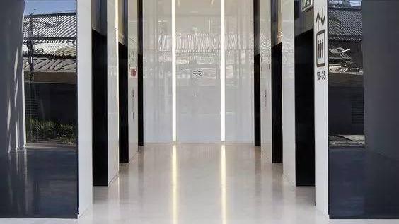 墙上开凹槽嵌入灯带，未来家居照明它才是主流，比装吊灯高级多了！