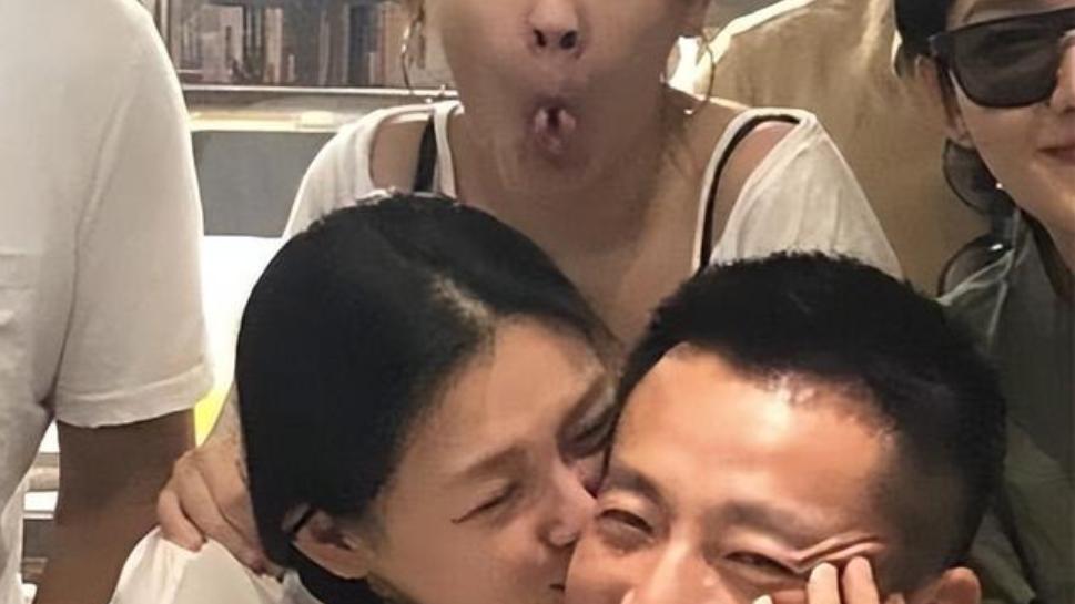 汪小菲|早猜到大S的新男友？汪小菲霸气怒怼小S，网友：还是前姐夫帅气！