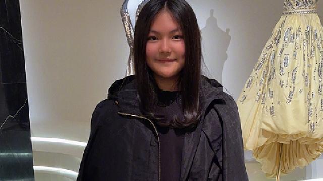 李湘|李湘与新男友婚房曝光？内景奢华金碧辉煌，装修布局像极了大商场