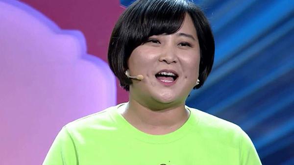 短发 贾玲很难减肥了，自己不想减一减肥还过敏，粉丝：只要健康就好