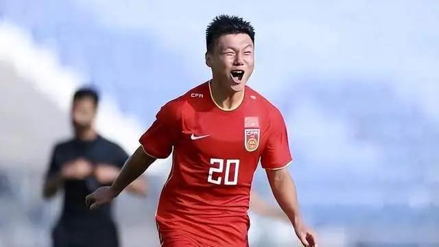 中国足协|中午12点！中国足球传来喜讯：足协做出英明决定，球迷齐声点赞