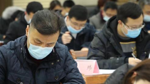 事业单位|公务员也“不过如此”，这4种职业待遇丰厚，大专生的专属福利