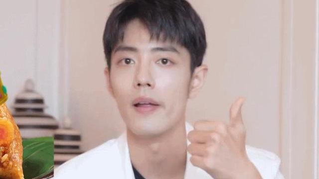 肖战|工作室放粮，更新“日常见肖战”，“粽版”肖春生上线