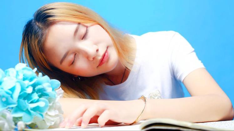 大S|看了大S的新闻，我私聊了18年前喜欢的男孩