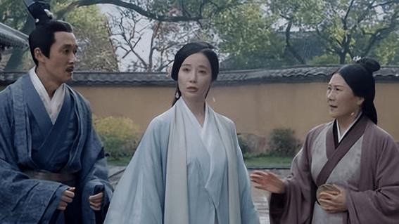 星汉灿烂|《星汉灿烂》霍君华是狠角色？丈夫通敌娘家被灭，蛰伏十年磨一剑