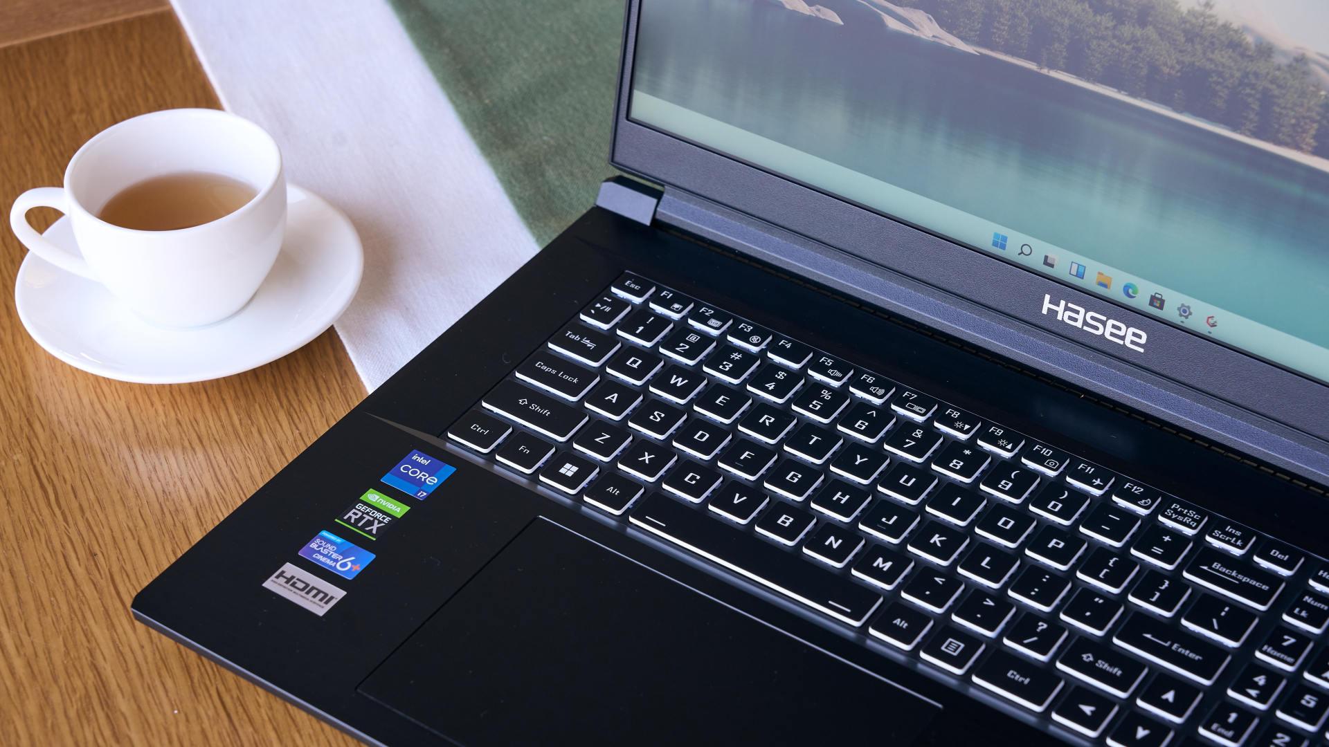 iPhoneSE|如何选购高配置笔记本？战神G8-DA7NT，性能与配置业务很抗打