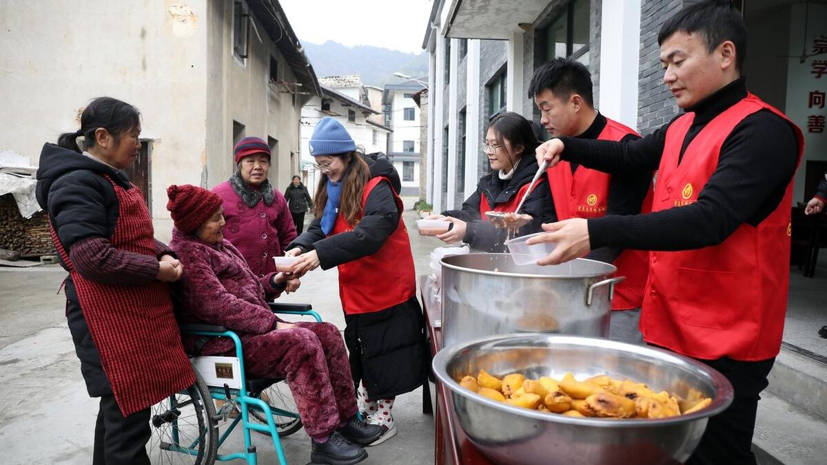 三支一扶|三支一扶正式招聘，往届生也能吃“公粮”，服务期满转编制！