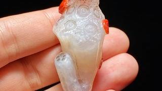 南红玛瑙|清 南红玛瑙 俏雕 莲蓬 青蛙 挂件 把件