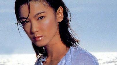 李嘉欣|她才是香港的豪门杀手，李嘉欣都自愧不如，网友：实力碾压