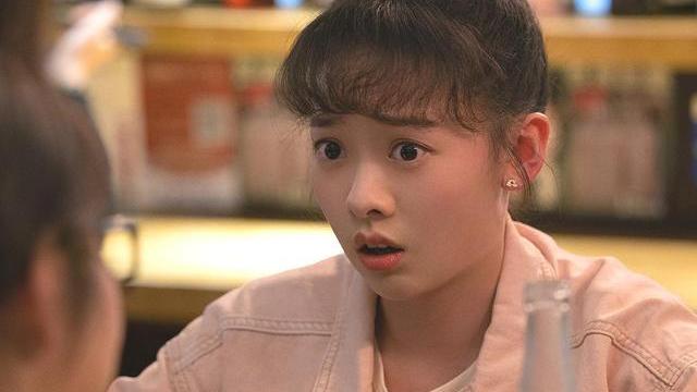 秘书|2022年大火的配角是她，颜值一般，个性很鲜明